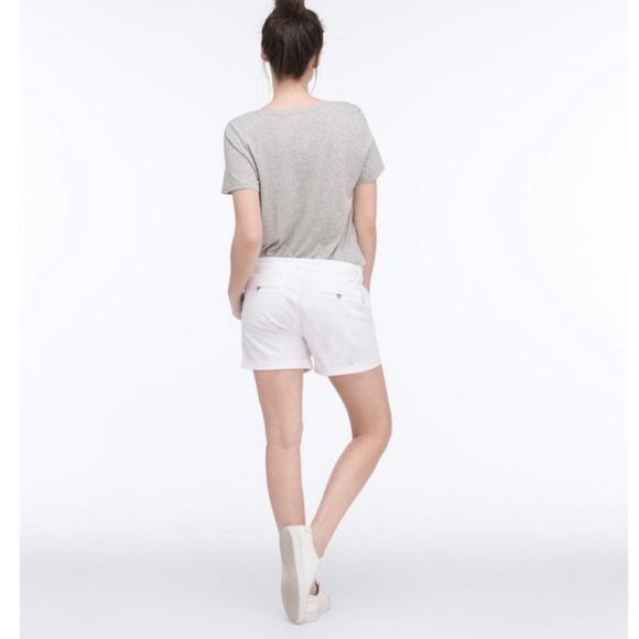 AG ADRIANO GOLDSCHMIED White The Tristan Tailored Short 24R - Picture 2 of 7